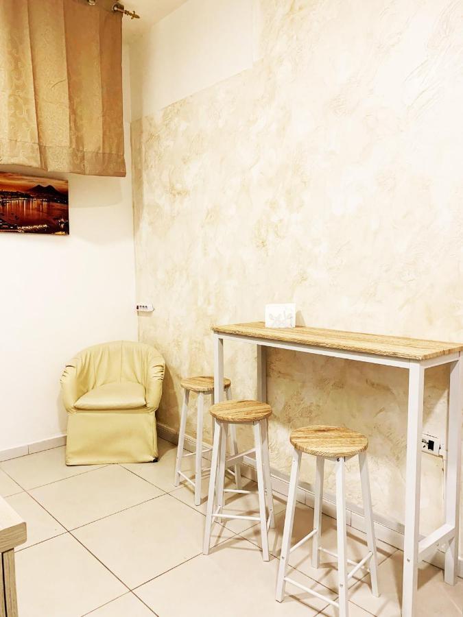Home Regina Giovanna Napoli Esterno foto